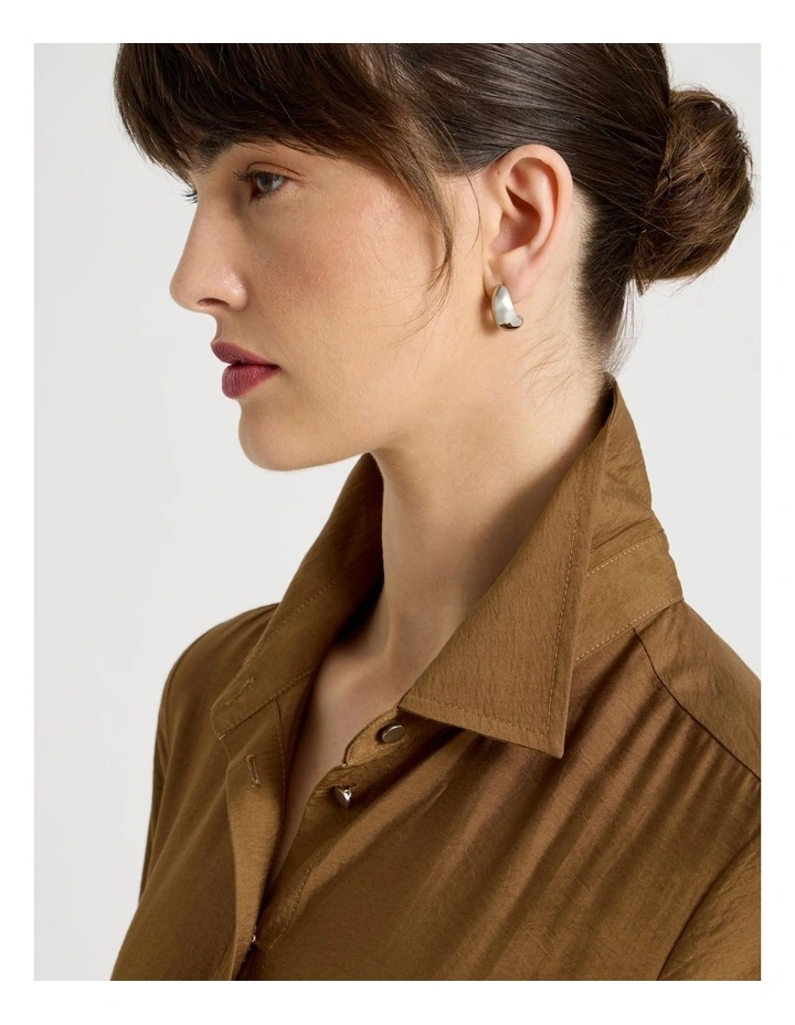 Long Sleeve Wrap Shirt Crinkle Midi Dress in Chestnut image 7