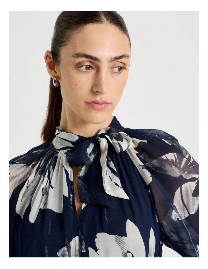 Georgette Midi Dress Mono Floral image 4