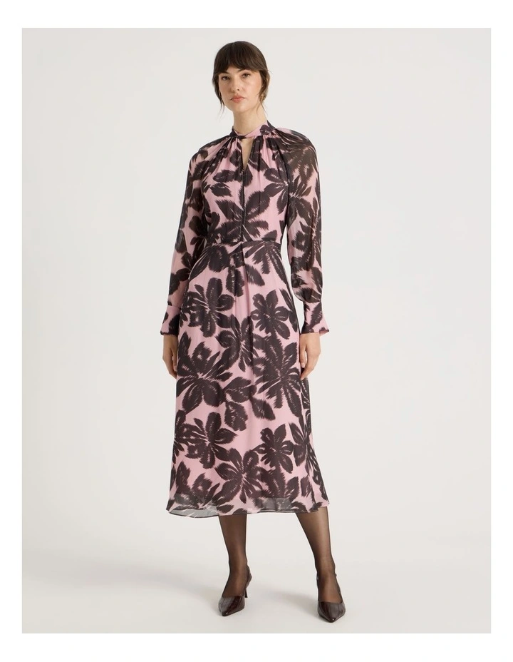 Long Sleeve Georgette Midi Dress in Pink Floral Print image 4