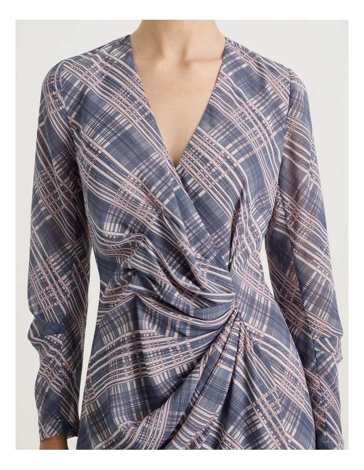 Long Sleeve Gathered Side Midi Dress in Check Print image 7