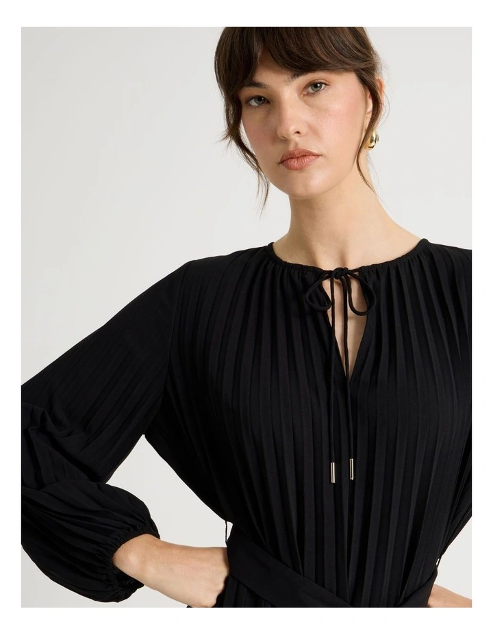 Long Sleeve Pleated Crepe Midi Dress in Black image 2