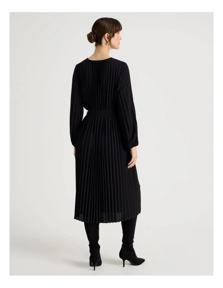 Long Sleeve Pleated Crepe Midi Dress in Black image 5