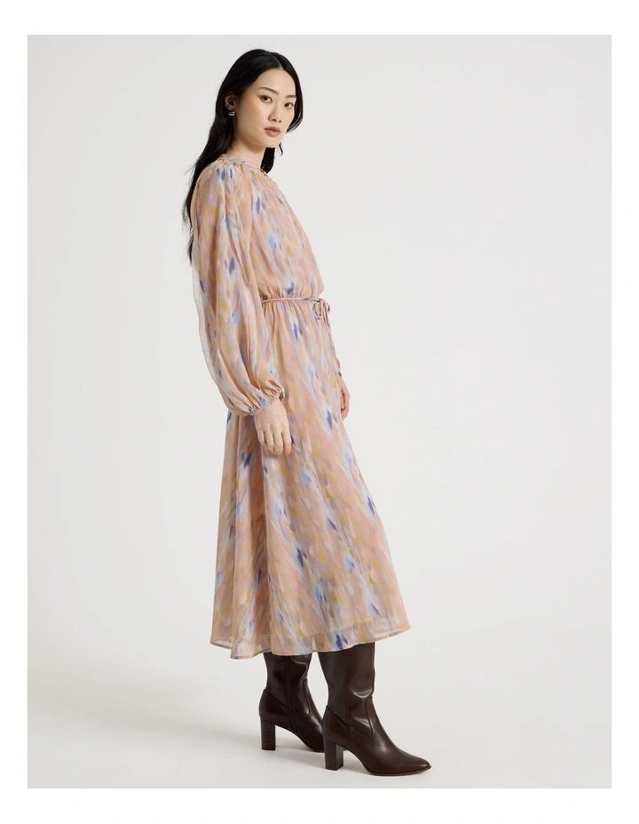 Long Sleeve Midi Georgette Dress with Belt in Abstract Print image 5