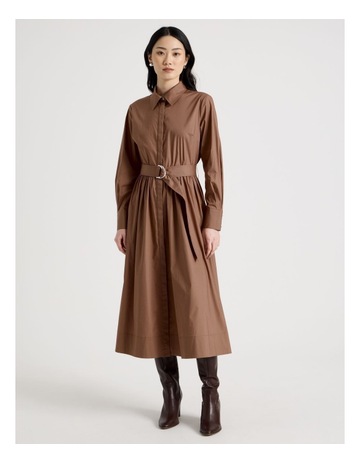 Tan colour