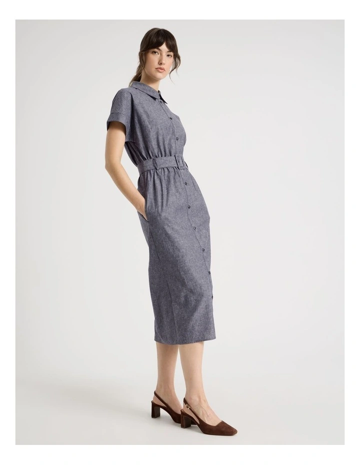 Extended Sleeve Linen Blend Cross Hatch Midi Dress in Denim image 4