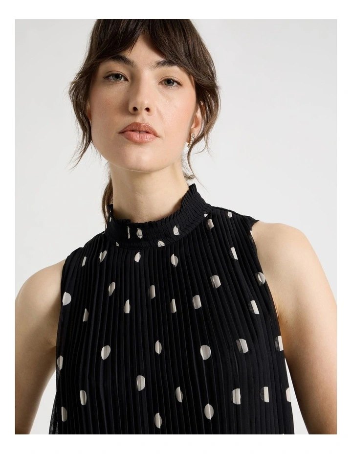 Sleeveless Pleat Midi Dress in Black and White Polka Dot image 4