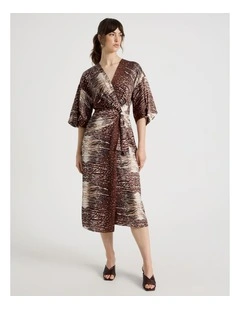 Short Sleeve Wrap Tuck Midi Dress in Animal Print