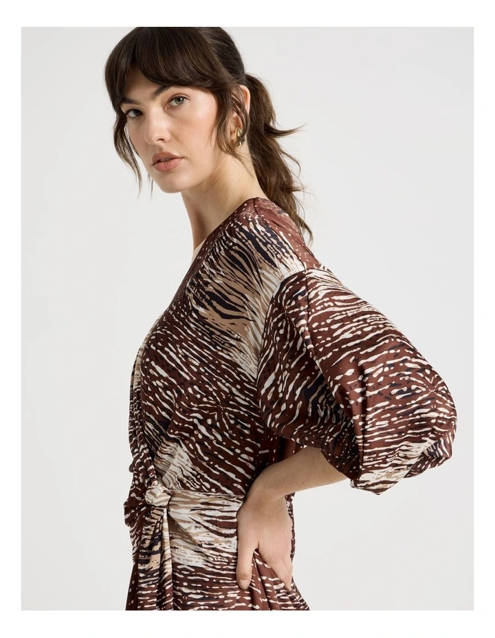 Short Sleeve Wrap Tuck Midi Dress in Animal Print image 2