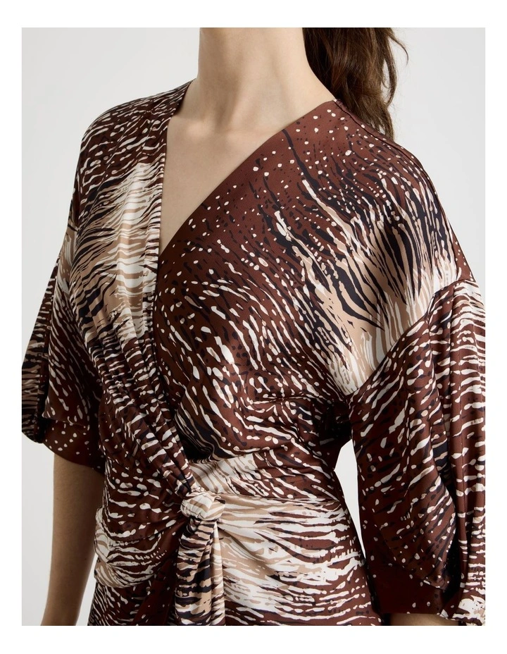 Short Sleeve Wrap Tuck Midi Dress in Animal Print image 7