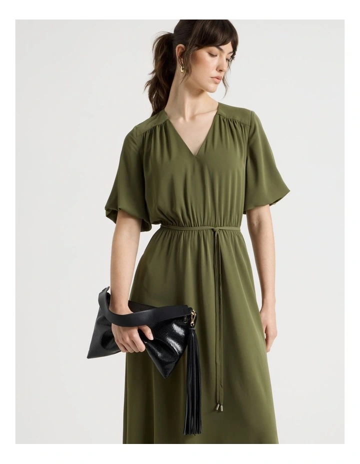 Short Sleeve Tie Detail Midi Dress in Dark Green image 4
