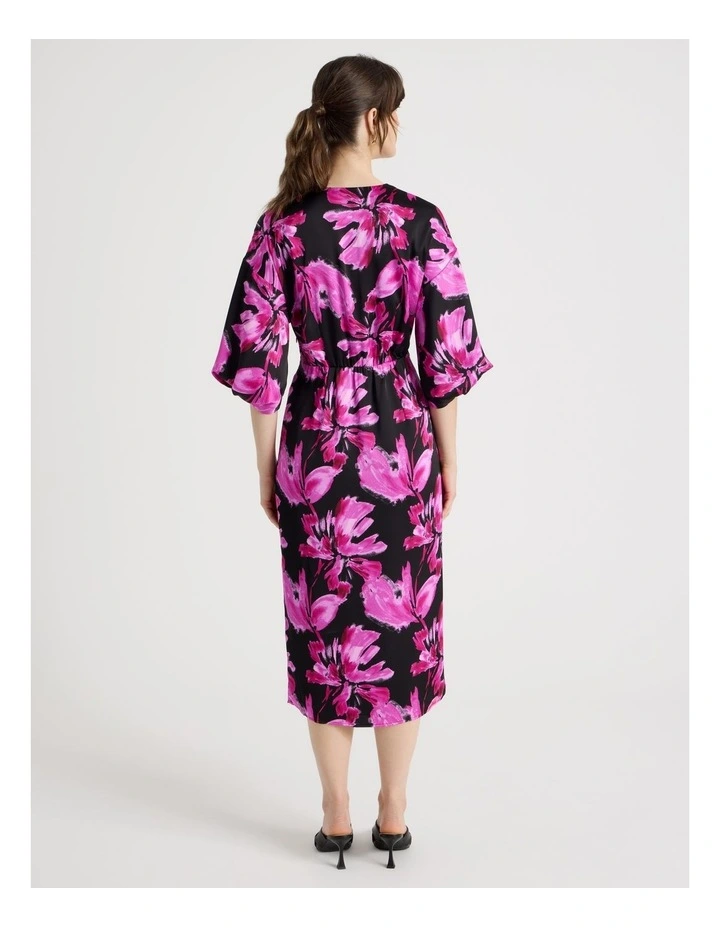 Short Sleeve Wrap Tuck Midi Dress in Pink Floral Print image 6