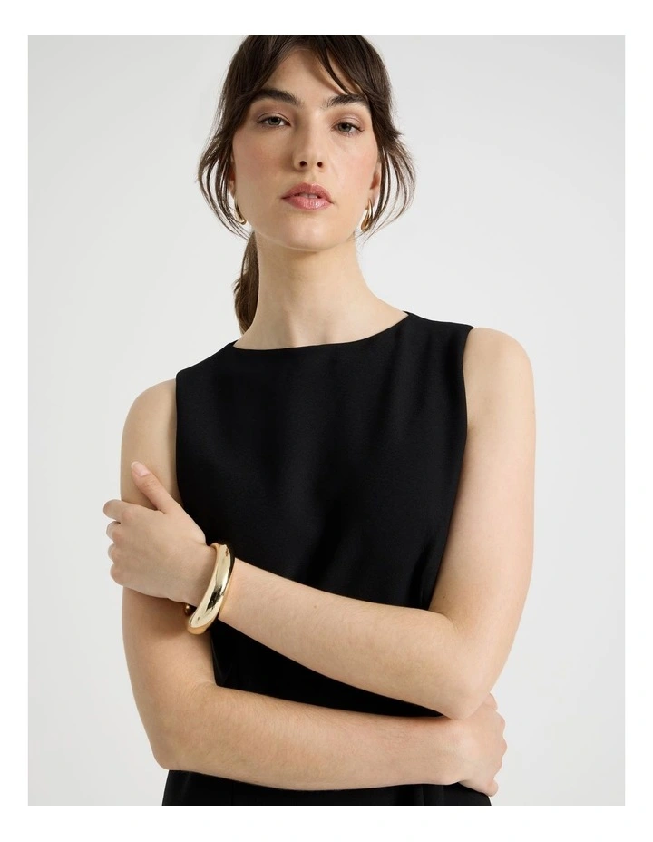 Sleeveless Flounce Hem Midi Dress in Black image 2