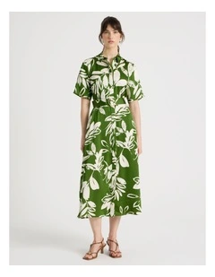 Short Sleeve Satin Midi Shirt Dress in Green Leaf Print