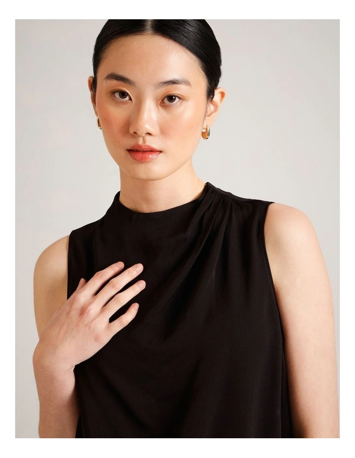Asym Hem Longline Top in Black image 3