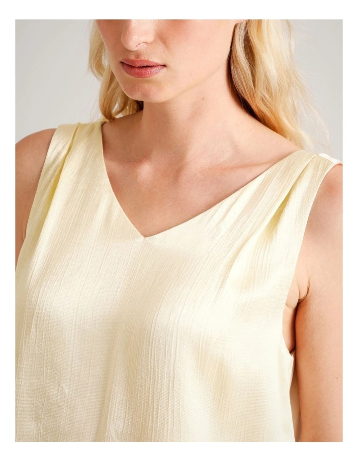 V-Neck Tank in Light Yellow image 3