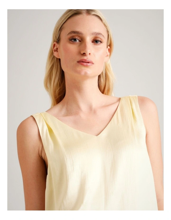 V-Neck Tank in Light Yellow image 5