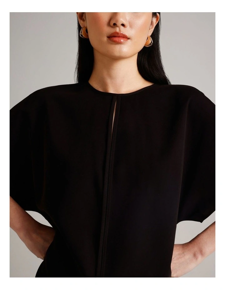 Viscose Blend Keyhole Top in Black image 6