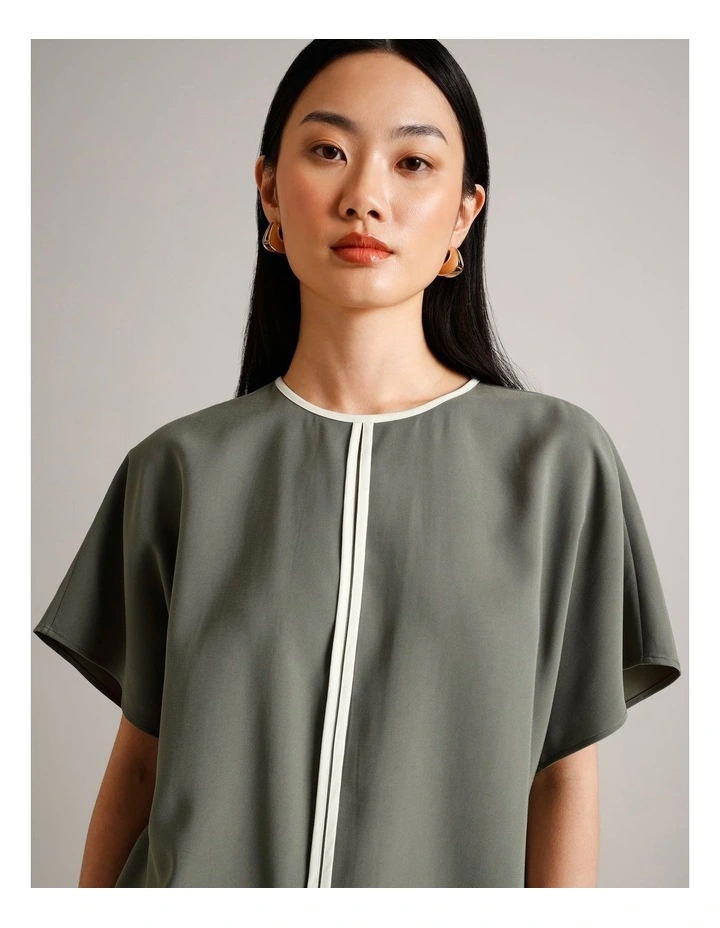 Viscose Blend Keyhole Top in Khaki image 4
