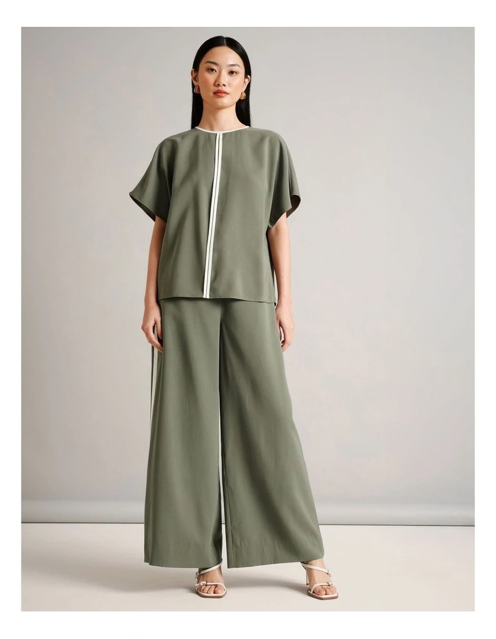 Viscose Blend Keyhole Top in Khaki image 6