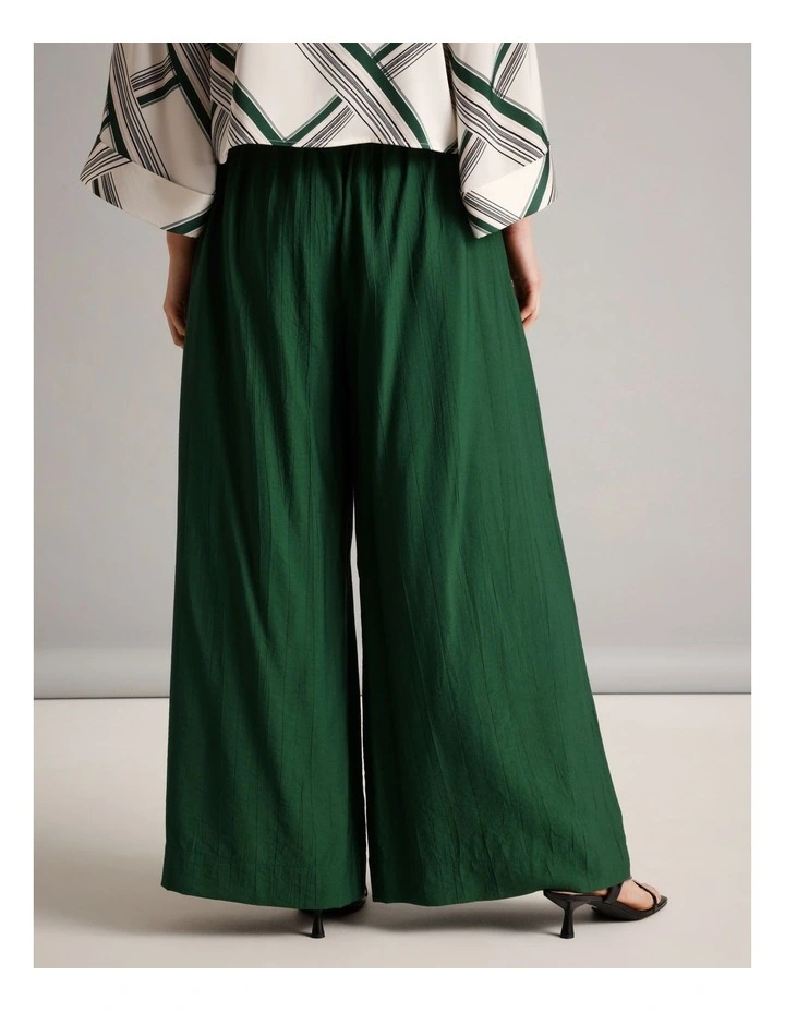 Crinkle Elastic Waist Pant in Dark Green image 5
