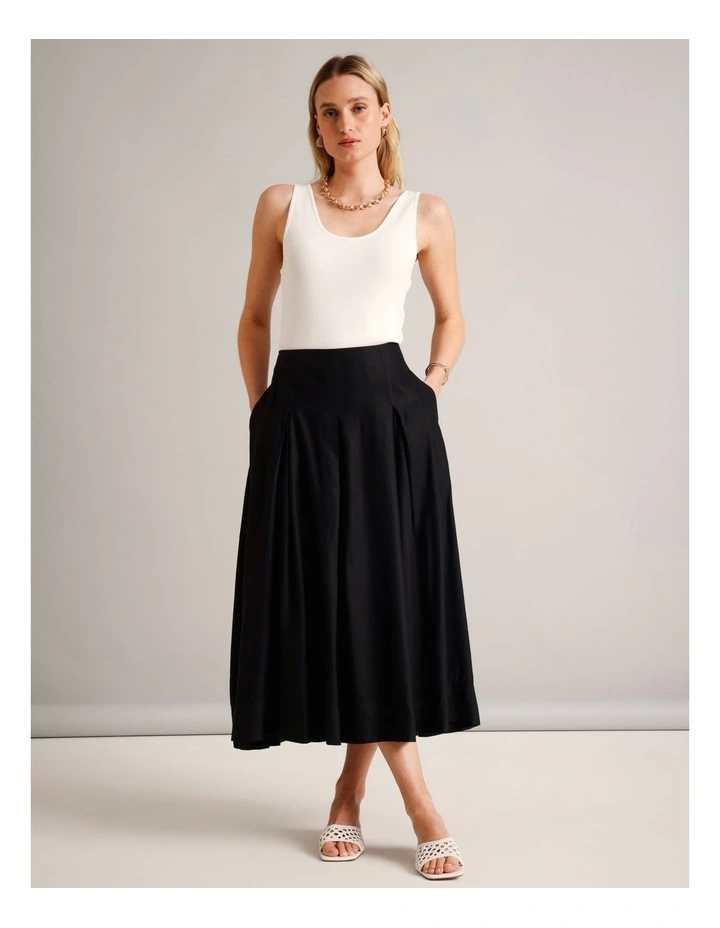 European Linen Blend Pleat Detail Skirt in Black image 2