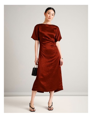 Crimson colour