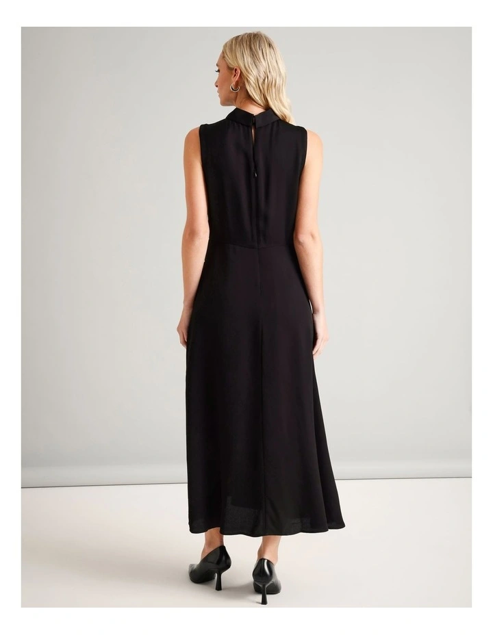 Twist Detail Sleeveless Dress in Black image 5