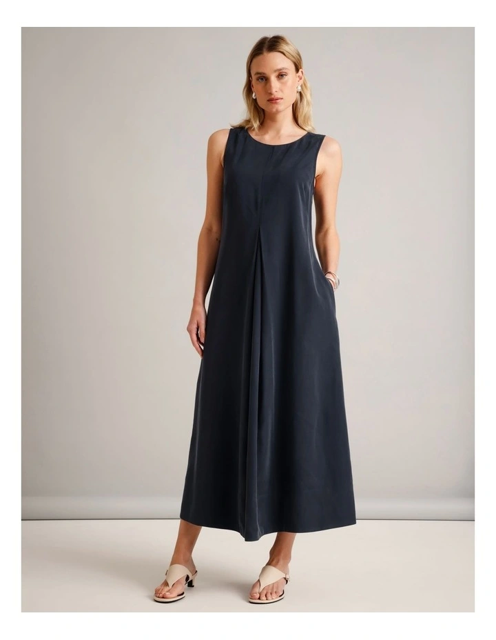 Sleeveless Relaxed Dress in Navy image 5