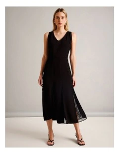V-Neck Lace Panel Dress in Black