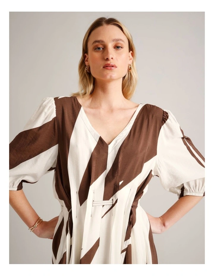 Sustainable Viscose Drawcord Detail Short Sleeve Dress in Assorted image 2