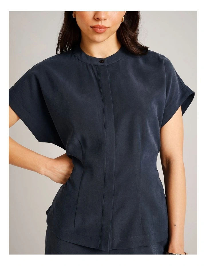 Extended Shoulder Shirt in Navy image 4