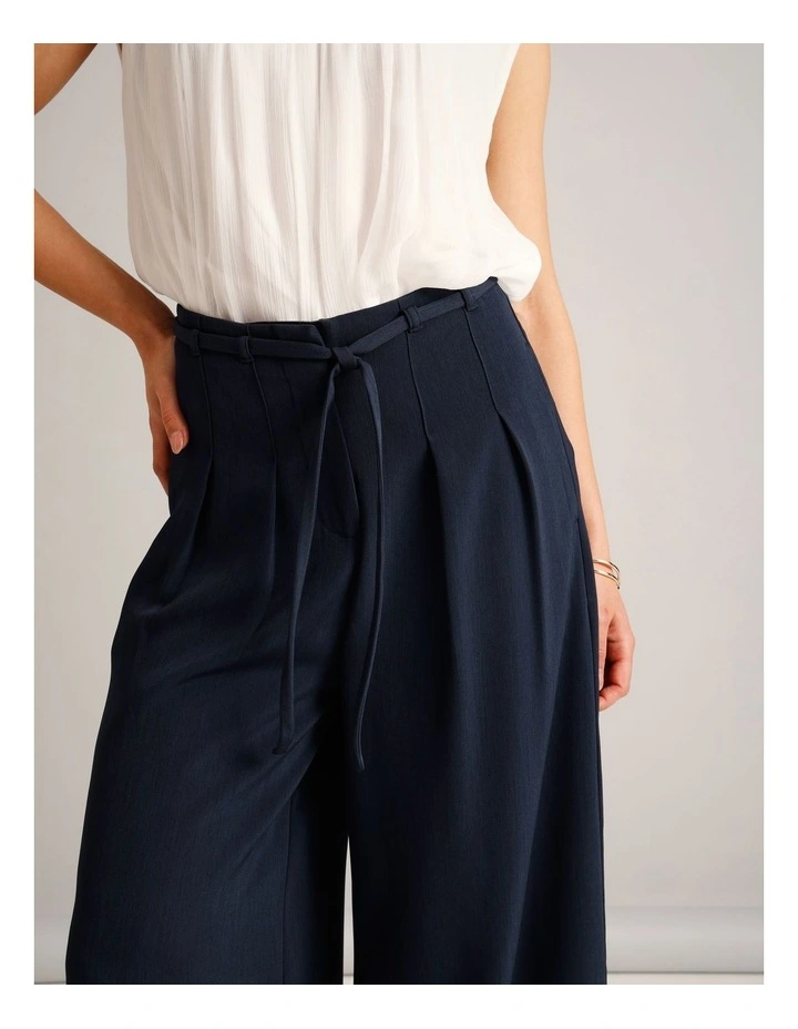 Tie Detail Wide Leg Pant in Navy image 4