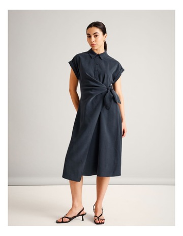 Navy colour