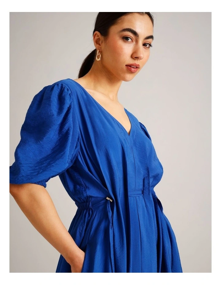 Sustainable Viscose Drawcord Detail Short Sleeve Dress in Cobalt image 2