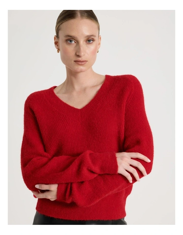 V Neck Knit Jumper in Red image 3