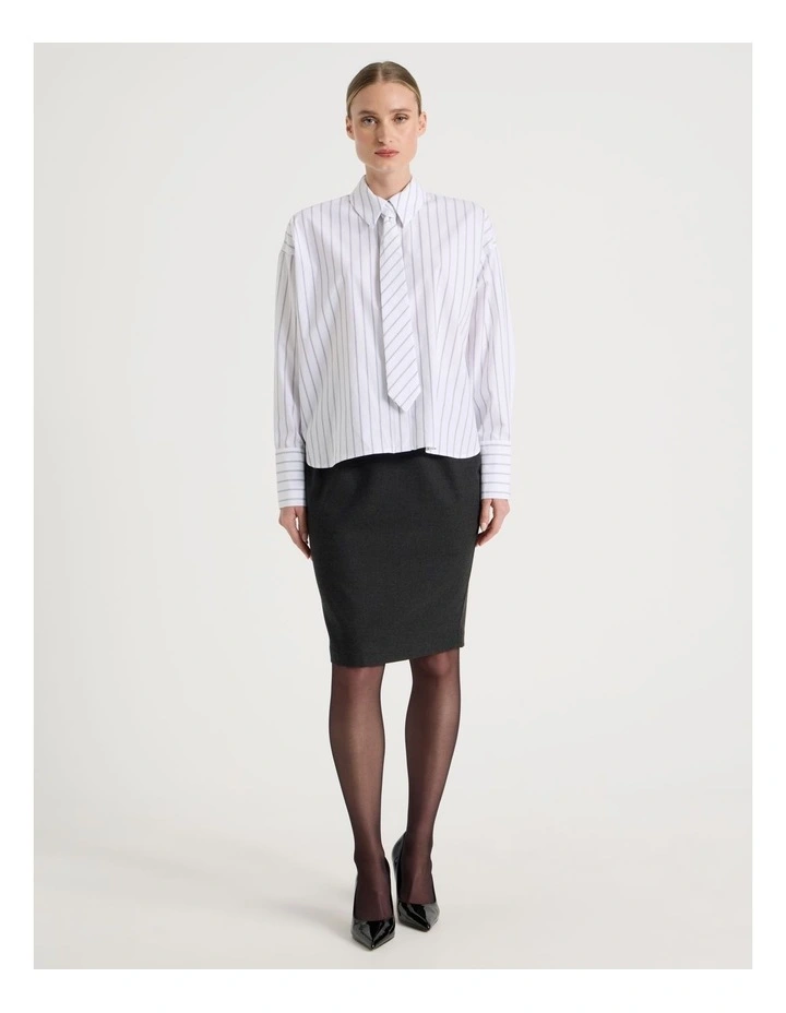 Oversized Striped Shirt With Tie in Black/White image 3