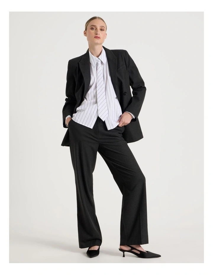 Oversized Striped Shirt With Tie in Black/White image 7