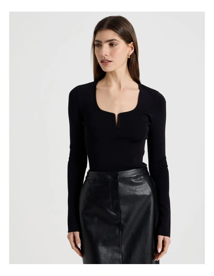 Wire Insert Long Sleeve Knit Top in Black image 7