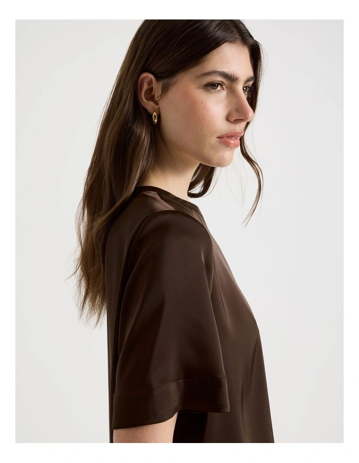 Satin Cropped Tee in Brown image 7
