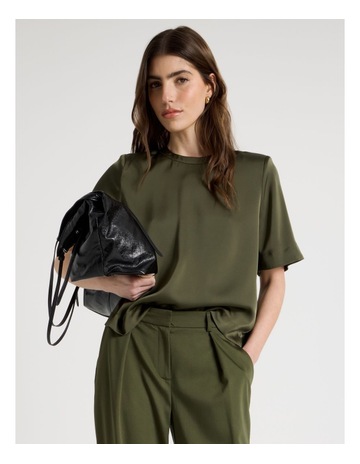 Khaki colour