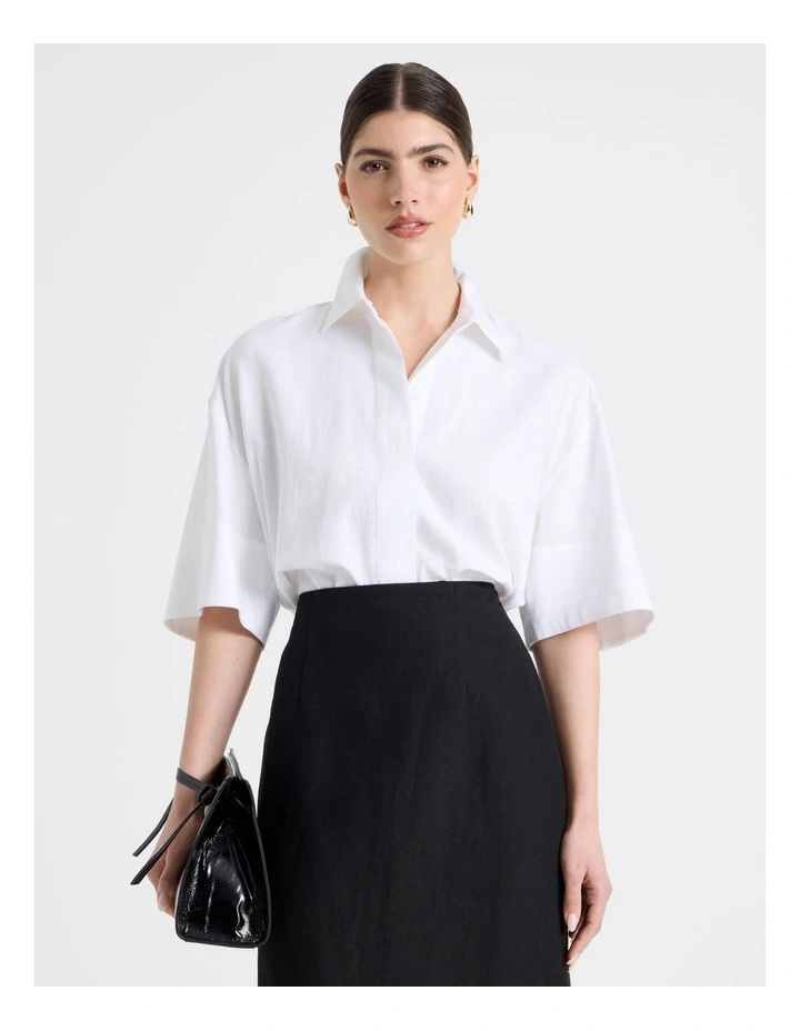 Short Sleeve Shirt in White image 4