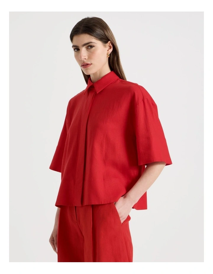 Short Sleeve Shirt in Red image 1