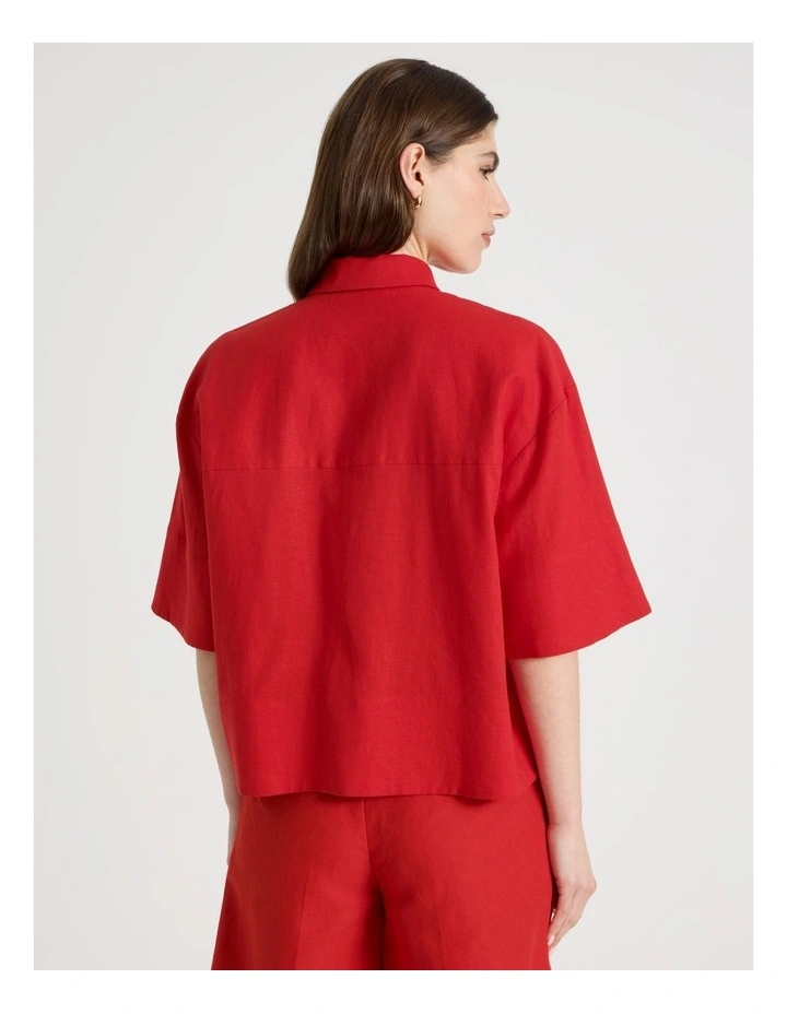 Short Sleeve Shirt in Red image 6