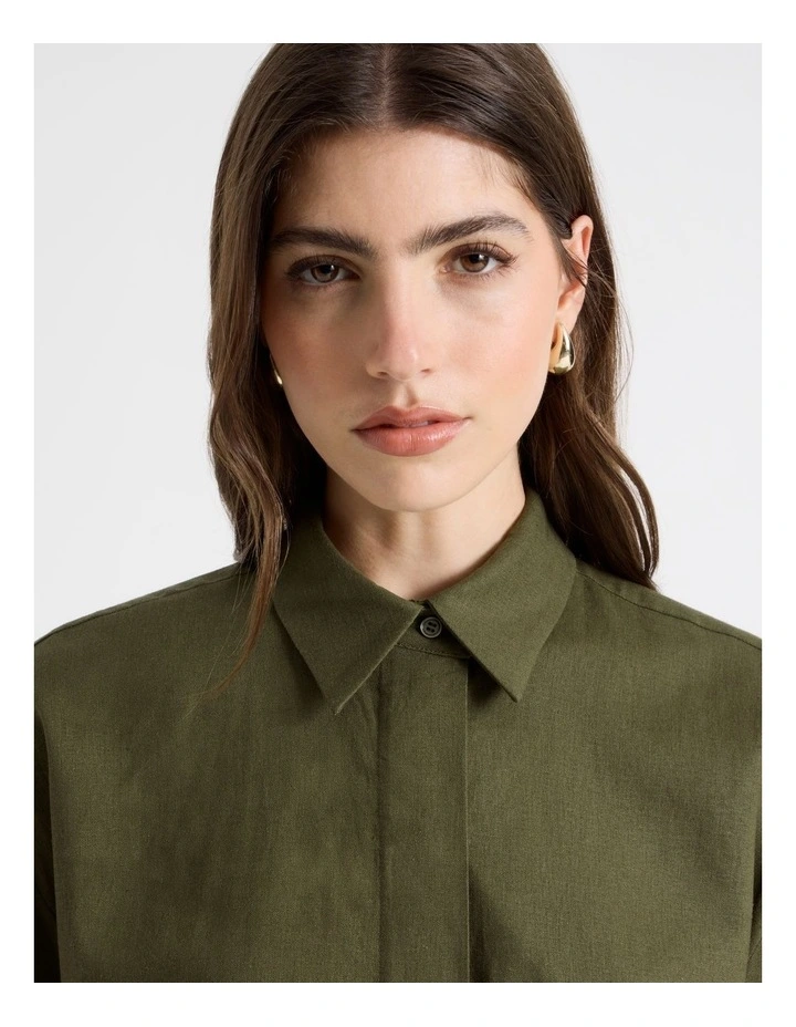Short Sleeve Shirt in Khaki image 4