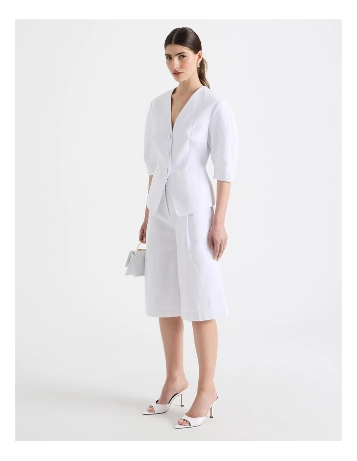 Cotton Linen Blend Collarless Oviod Sleeve Top in White image 2