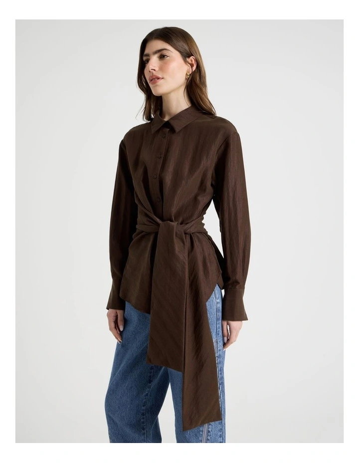 Side Tie Shirt in Brown image 3