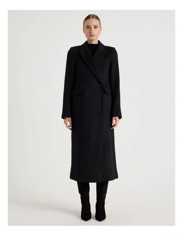 Long Tailored Coat in Black image 2