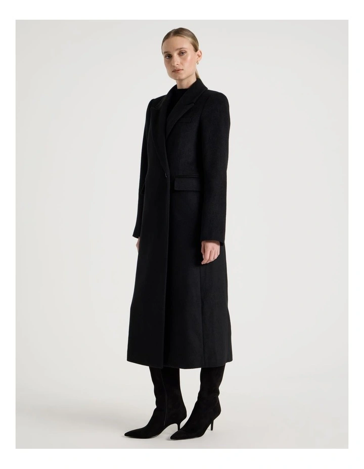 Long Tailored Coat in Black image 4