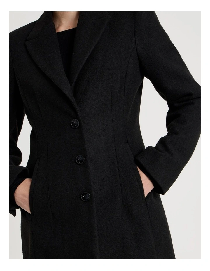 Hourglass Coat in Black image 7