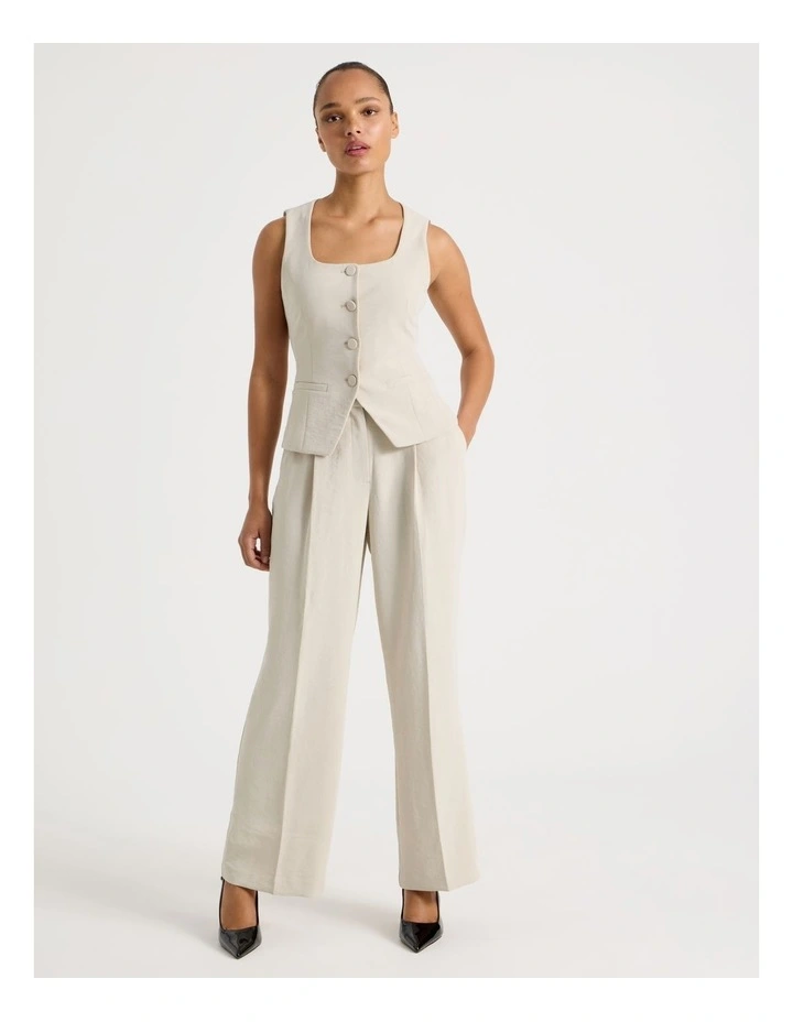 Pleat Front Wide Leg Pant in Stone image 3